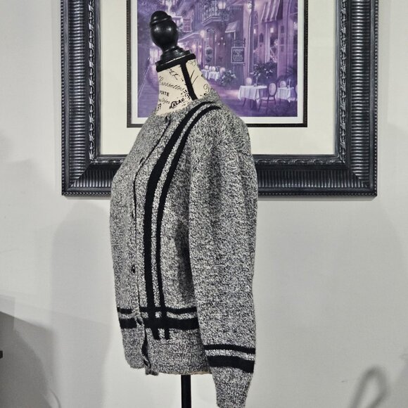 unknown maker Sweater - Picture 2 of 6